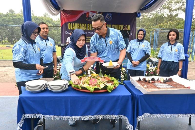 Apresiasi Danlanud Abd Saleh pada Wanita Angkatan Udara dalam Syukuran HUT Wara ke-62