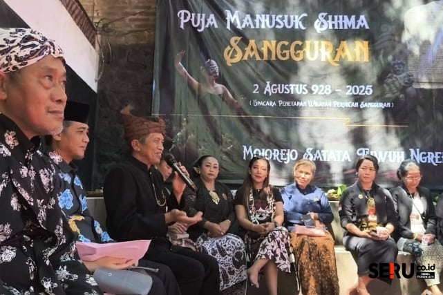 Sambutan dari Kades Mojorejo dalam acara Puja Manusuk Shima Sangguran. (Seru.co.id/dik)