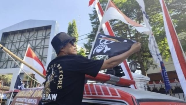 Bendera One Piece Jadi Simbol Protes Kenaikan Pajak 250 Persen di Kabupaten Pati