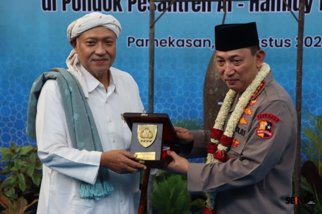 Kapolri Kunjungi Ponpes Banyuanyar Pamekasan