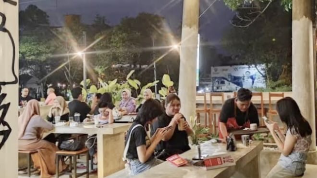 Sejumlah Resto dan Kafe Pilih Tidak Putar Lagu Karena Khawatir Royalti Musik