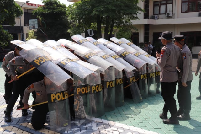 Polres Batu Berlatih Pengendalian Massa, Antisipasi Situasi kontijensi kamtibmas