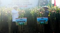 Tingkatkan Ketahanan Pangan, Polri Beri Dukungan Kepada Kelompok Tani