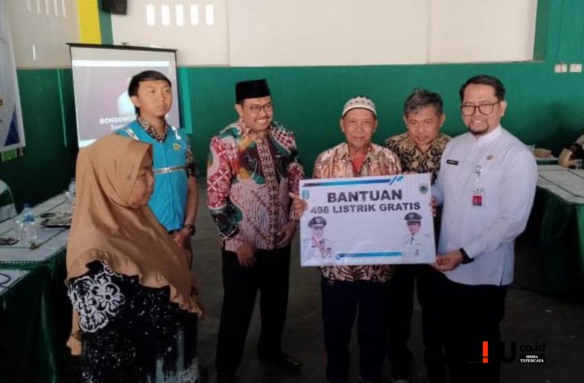 Pemkab Bondowoso Salurkan Bantuan Listrik Gratis bagi Warga