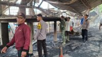 Tiga Ribu Ekor Ayam Pedaging Hangus Terbakar Beserta Kandangnya di Wonosari