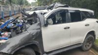 Pengemudi Fortuner Berusia 22 Tahun Meninggal Usai Tabrak Truk di Serpong