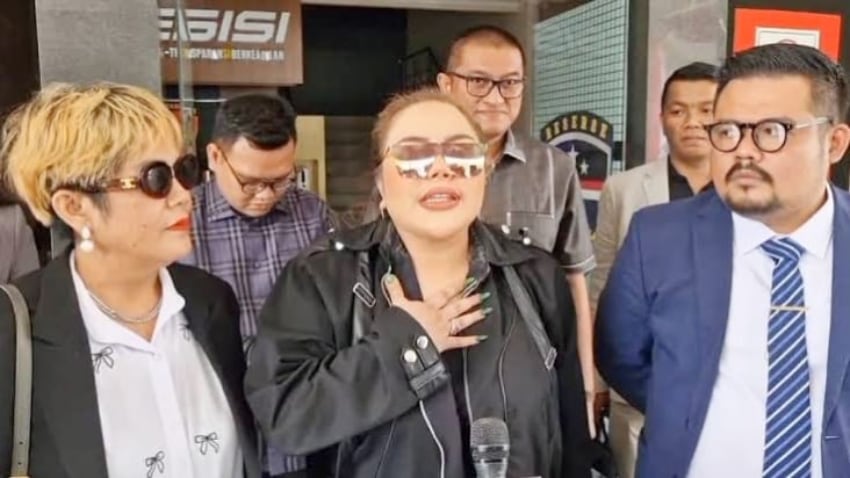 Dipanggil KPK Lisa Mariana Akui Terima Aliran Dana dalam Kasus Korupsi Iklan Bank BJB