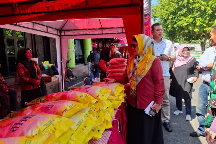 Pemkab Malang Gelontorkan 264 Ton Beras untuk 33 Kecamatan pada Gerakan Pangan Murah