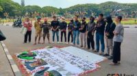 Aliansi Rakyat Tertindas Suarakan Luka Demokrasi, Aksi Damai di Kota Malang