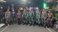 Babinsa Koramil 0833/01 Klojen dan Banser Patroli Gabungan Humanis Malam Hari