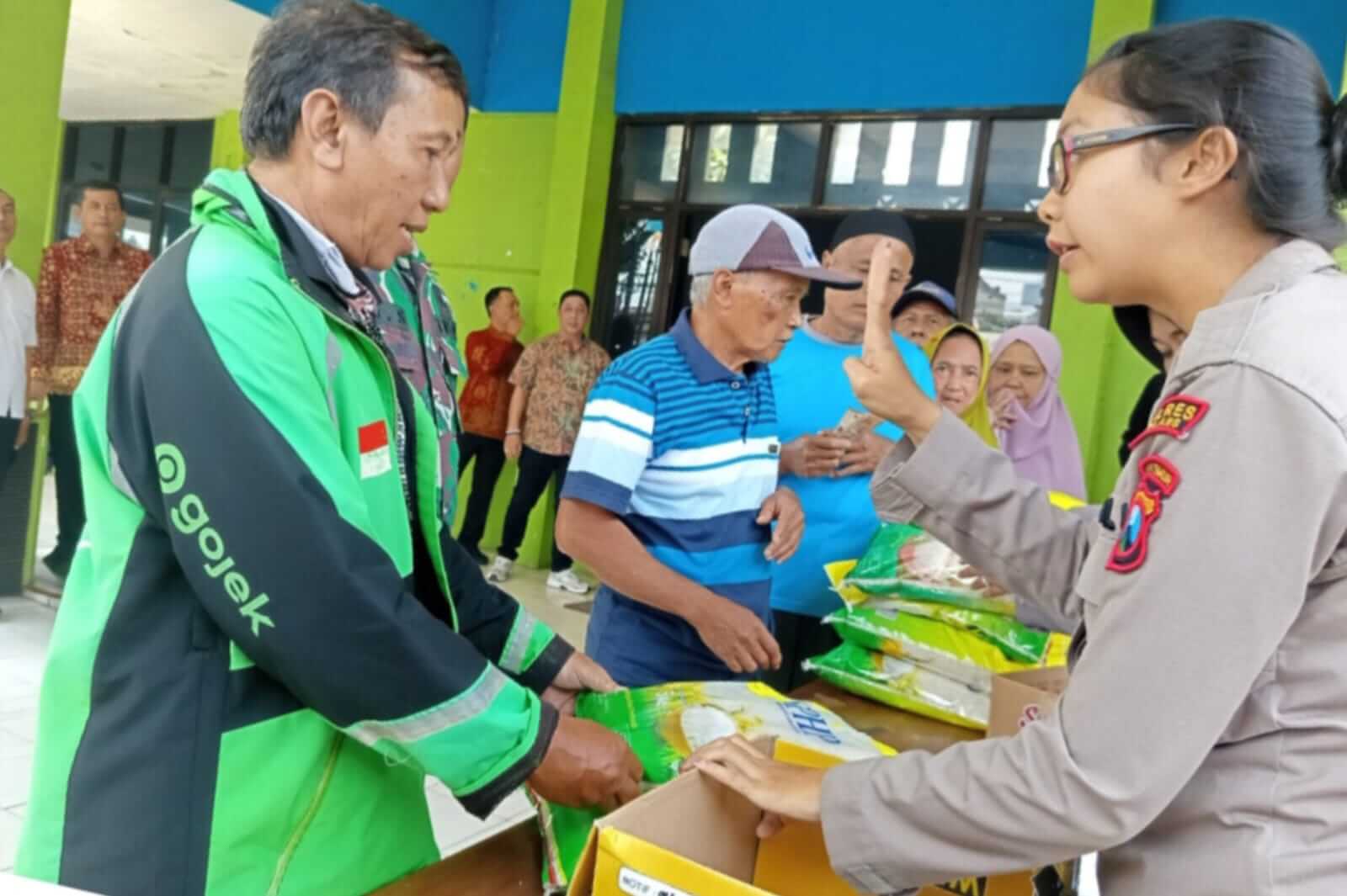 1.493 Ton Beras Subsidi Digelontorkan Selama Tiga Hari Pelaksanaan GPM di Kabupaten Malang