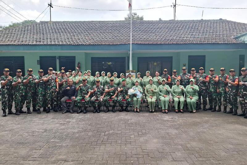 Dandim 0833 Kunjungi Koramil 0833-01/Klojen Tekankan Profesionalisme