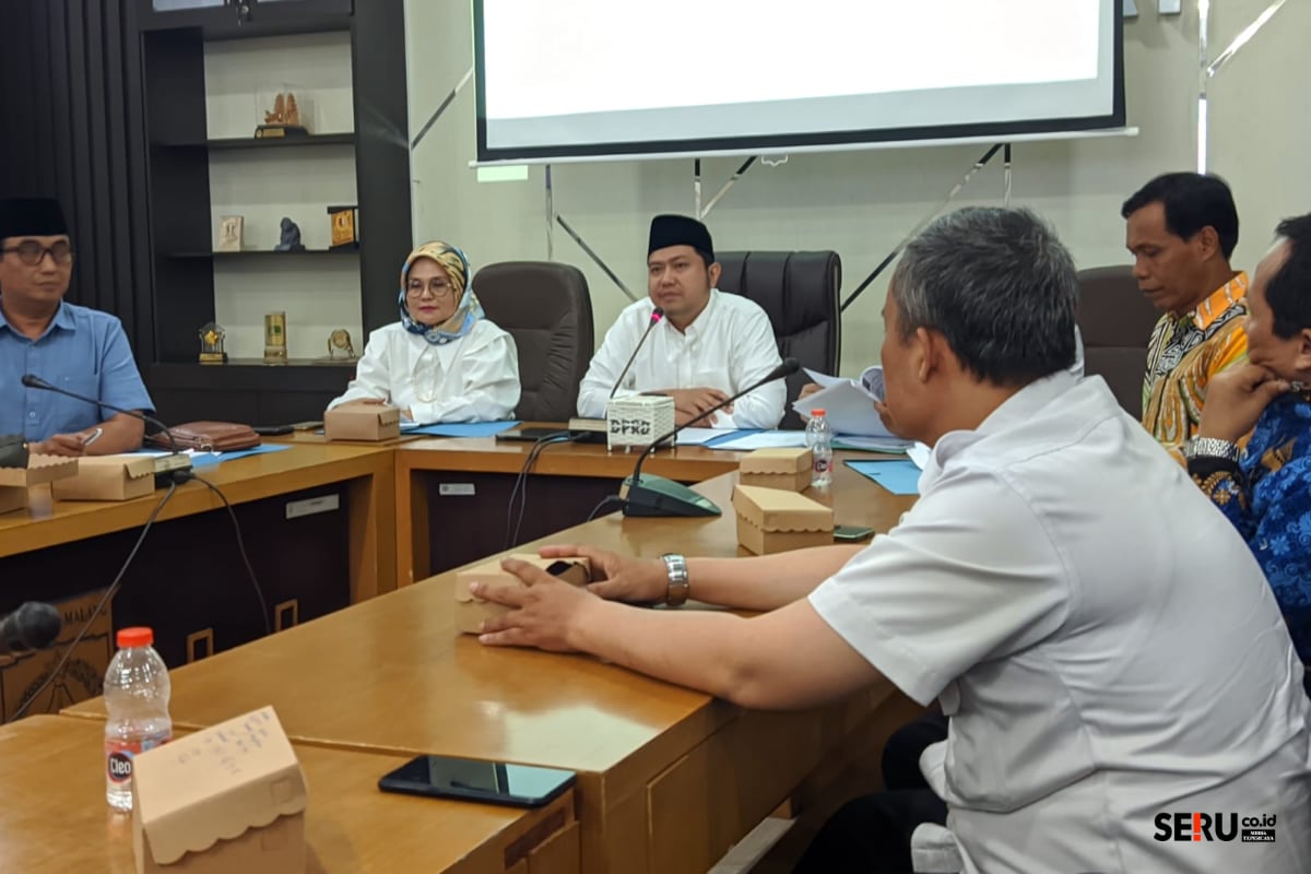 Ketua Komisi I DPRD Kabupaten Malang, Amarta Faza, dalam RDPU di DPRD Kabupaten Malang. (wul)