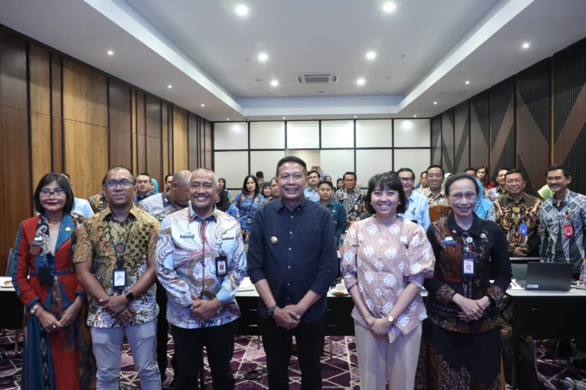 Wali Kota Malang bersama jajarannya menghadiri pemaparan pelaksanaan evaluasi implementasi SAKIP. (pro)