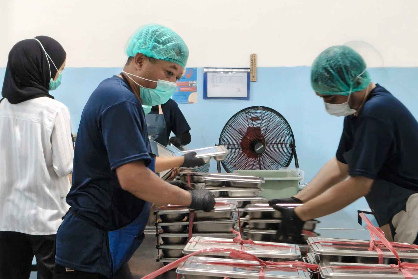 Wali Kota Malang Tinjau Langsung SPPG Buring, Perketat Pengawasan MBG 1 Wali Kota Malang Tinjau Langsung SPPG Buring, Perketat Pengawasan MBG