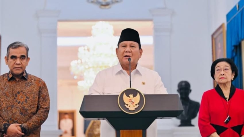 Prabowo Jenguk Polisi Korban Ricuh Demo dan Janjikan Kenaikan Pangkat Luar Biasa