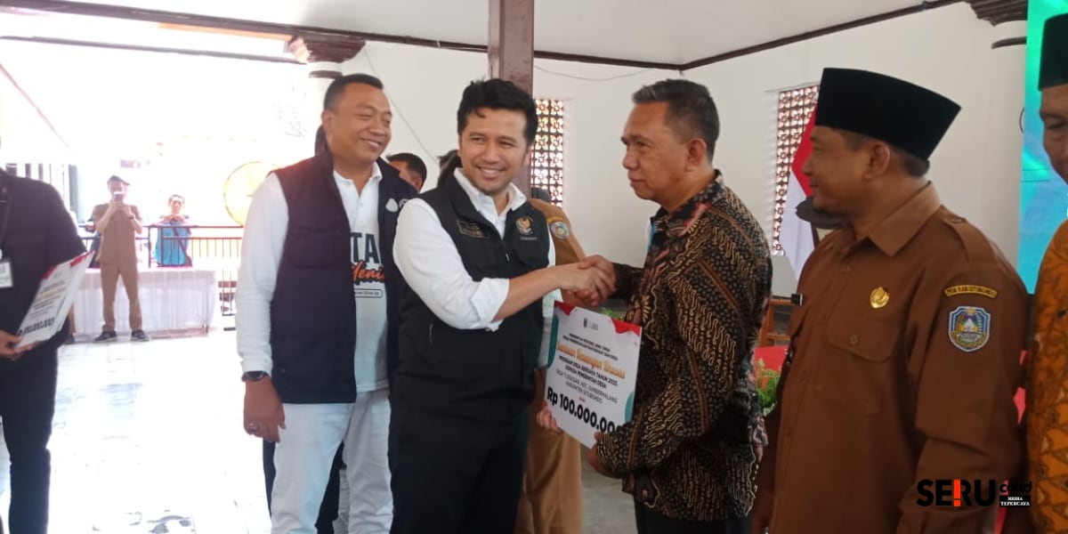 Emil Dardak dan Mas Rio Bersama Entaskan Kemiskinan Ekstrem dengan Sapa Bansos