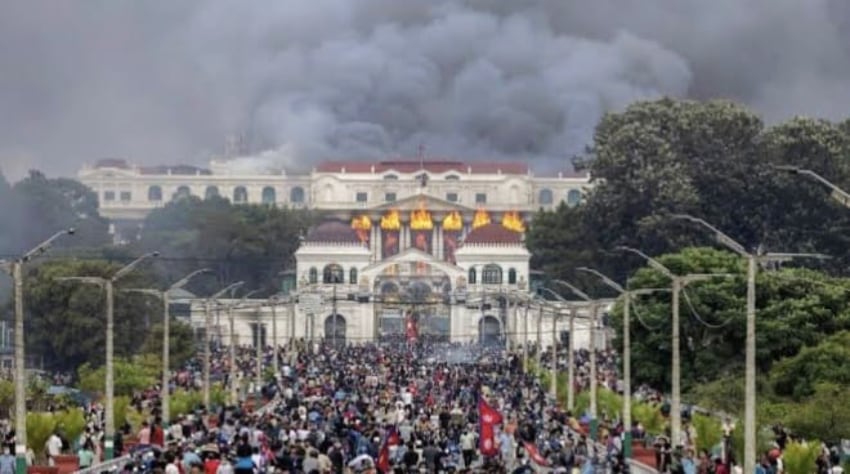 Mengapa Nepal Bergolak hingga Kekuasaan Diambil Alih Militer? Mengapa Nepal Bergolak hingga Kekuasaan Diambil Alih Militer?