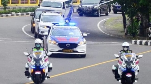 Istana dan Polri Respons Gerakan Stop Tot Tot Wuk Wuk Soal Sirene dan Strobo Istana dan Polri Respons Gerakan Stop Tot Tot Wuk Wuk Soal Sirene dan Strobo
