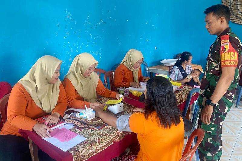 Babinsa Lowokwaru Dampingi Posyandu Balita Tunjungsekar