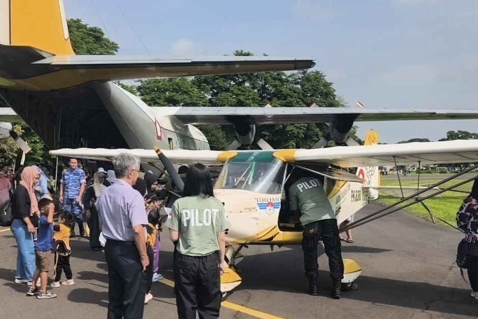 Bromo Flying Club Tawarkan Pemandangan Malang Raya dari Ketinggian Menggunakan Pesawat Sport 1 Bromo Flying Club Tawarkan Pemandangan Malang Raya dari Ketinggian Menggunakan Pesawat Sport
