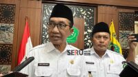Bupati Pamekasan saat dikonfirmasi. (Seru.co.idudi) Dugaan Jual Beli Jabatan di Dishub Pamekasan, Bupati: Saya Sudah Dengar Kabar Buruk Itu dan Akan Kami Sanksi