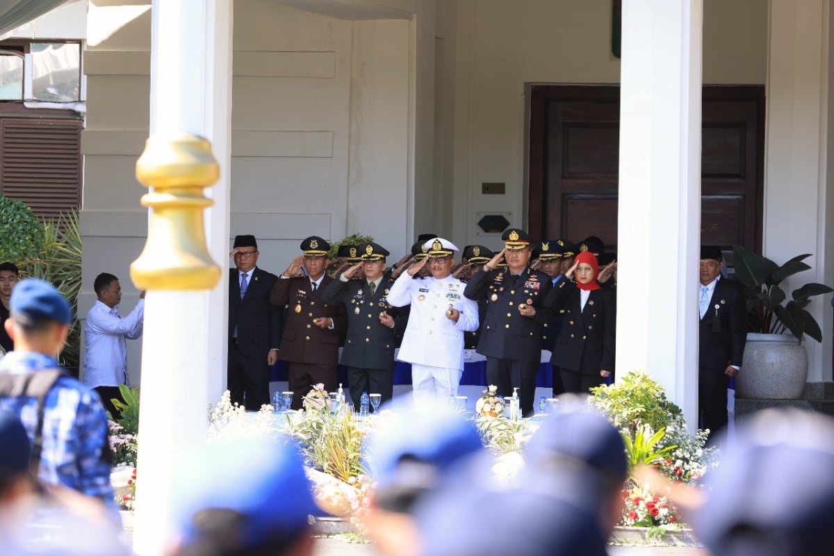 Dandim 0833 Mengikuti Upacara Hari Kesaktian Pancasila di Balai Kota Malang