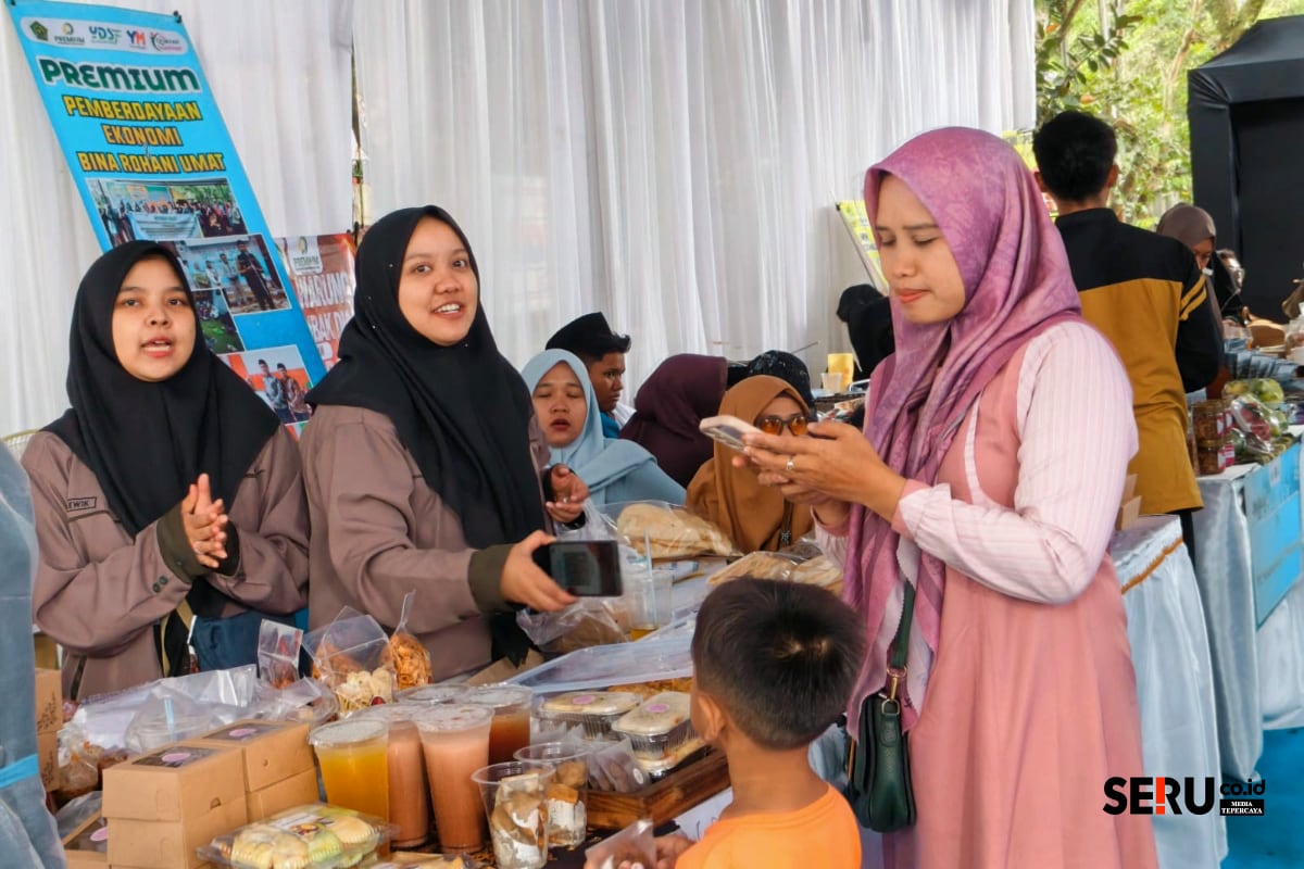 Halal Market Day menjadi wadah UMKM pesantren naik kelas. (bas)