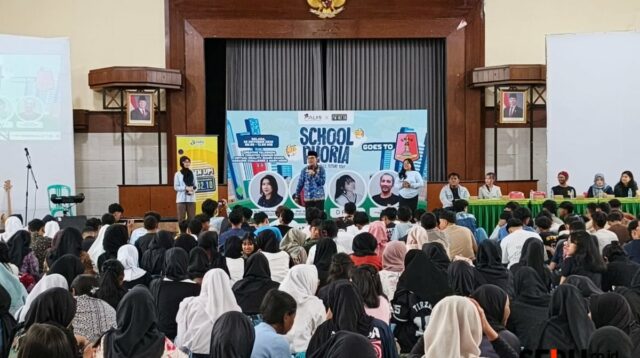 Kegiatan School Phoria di SMAN 4 Malang berhasil menyedot perhatian siswa. (bas) School Phoria Ajang SMAN 4 Malang Hadirkan Inspirasi Dorong Potensi Siswa