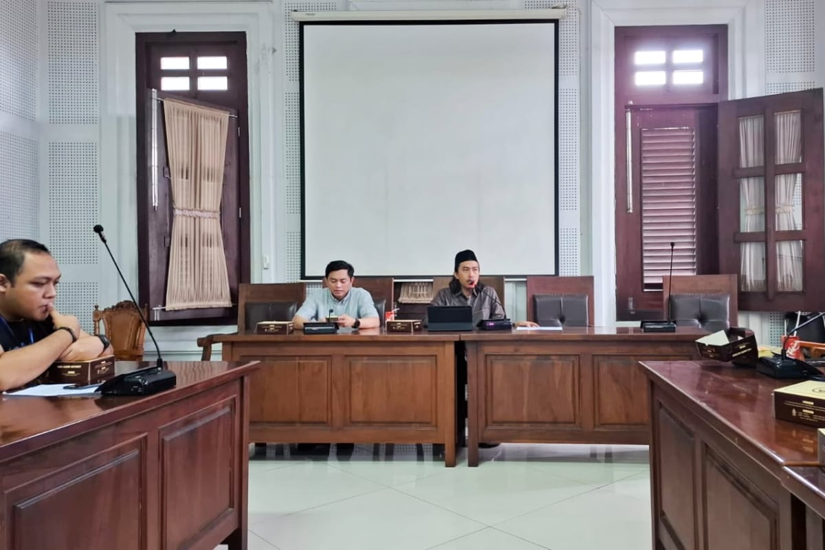 51 Kucing Mati Keracunan, Cat Lovers Kota Malang Desak Kebijakan Ramah Hewan 1 Sekretaris Komisi C DPRD kota Malang menyambut baik aspirasi kebijakan ramah hewan. (dok Komunitas Cat Lovers)