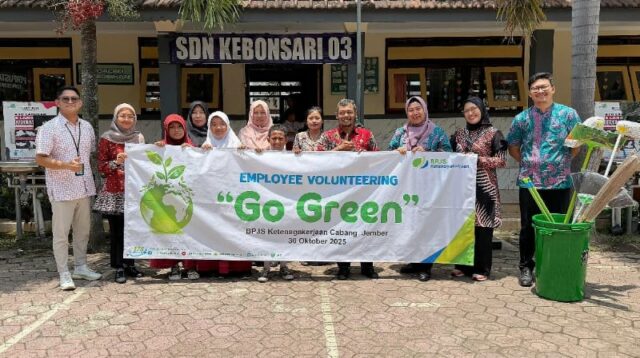 BPJS Kesehatan aksi 'Go Green' di SDN  Kebonsari 03. (ist) BPJS Ketenagakerjaan Jember Aksi 'Go Green' di SDN Kebonsari 03