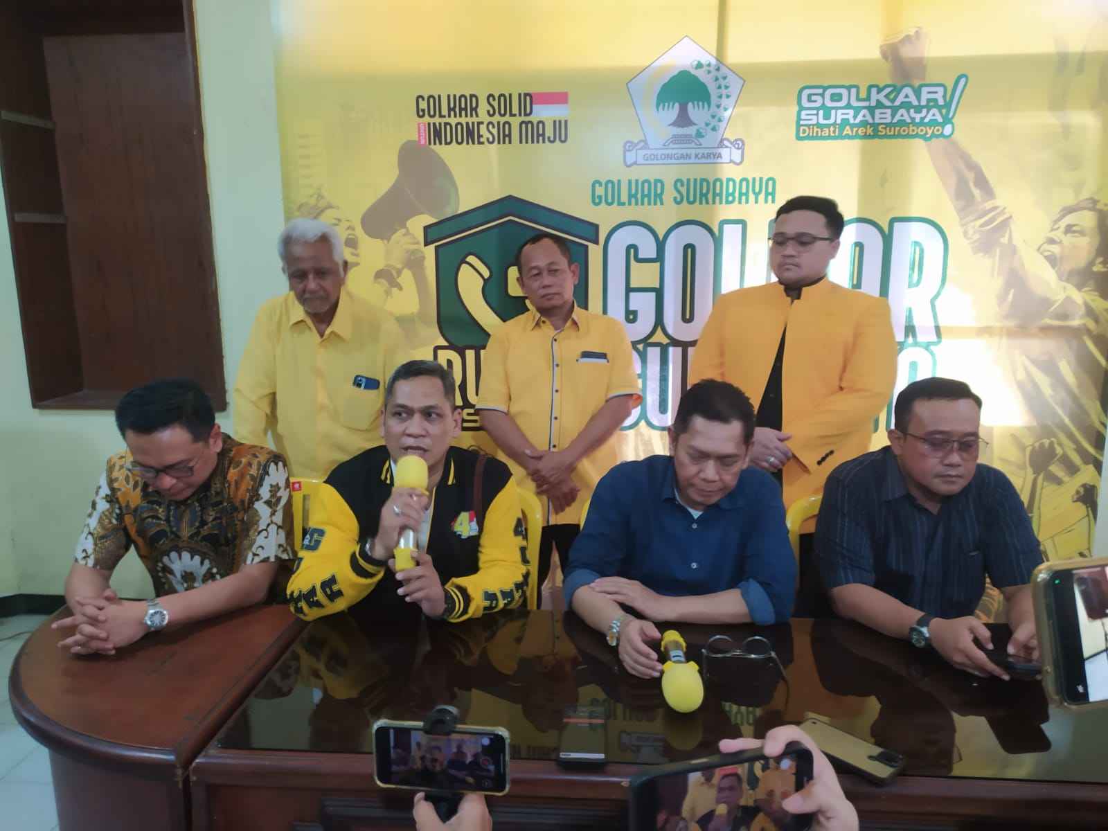 Partai Golkar Surabaya Launching Rumah Aspirasi, Wadah Baru Serap Suara Rakyat_11zon Partai Golkar Surabaya Launching Rumah Aspirasi, Wadah Baru Serap Suara Rakyat