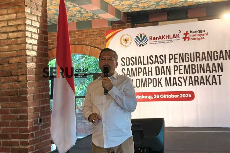 Plh Kepala DLH Kota Malang menjelaskan pentingnya pengolahan sampah berbasis masyarakat. (bas) 99 Persen Limbah Sudah Terkelola, DLH Kota Malang Perkuat Pengolahan Sampah Berbasis Masyarakat