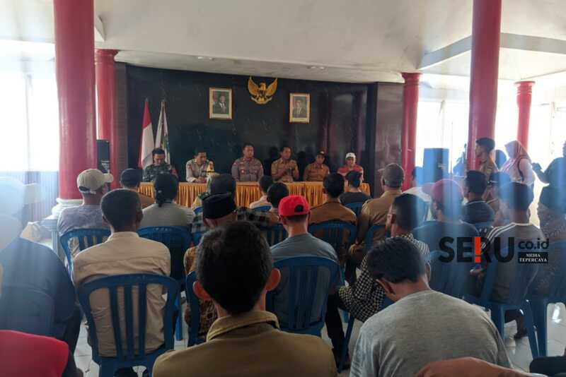 Merasa Janggal dengan Penyebab Kematian Tuan Tanah Desa Dalisodo, Warga Sepakat Laporkan ke Polisi