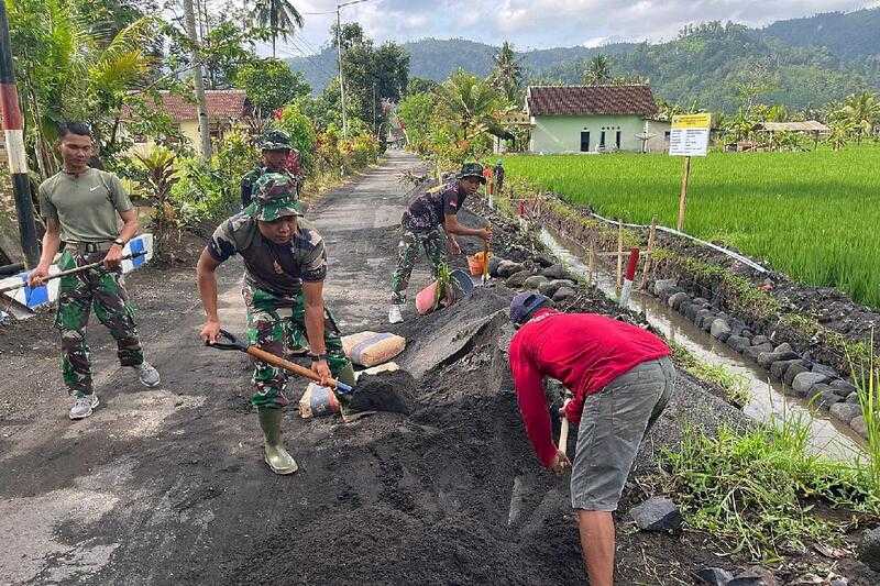 Satgas TMMD 126 Kodim 0818/Malang-Batu Menata Drainase Upaya Mencegah Banjir