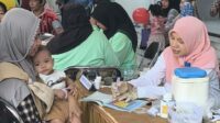 Sebanyak 138 Warga Kelurahan Candi Renggo Singosari Hadiri Posyandu Alfamart Kolaborasi Cussons Baby. (ist Alfamart dan Cusson Baby Kembali Jangkau Kesehatan Ibu–anak lewat Posyandu