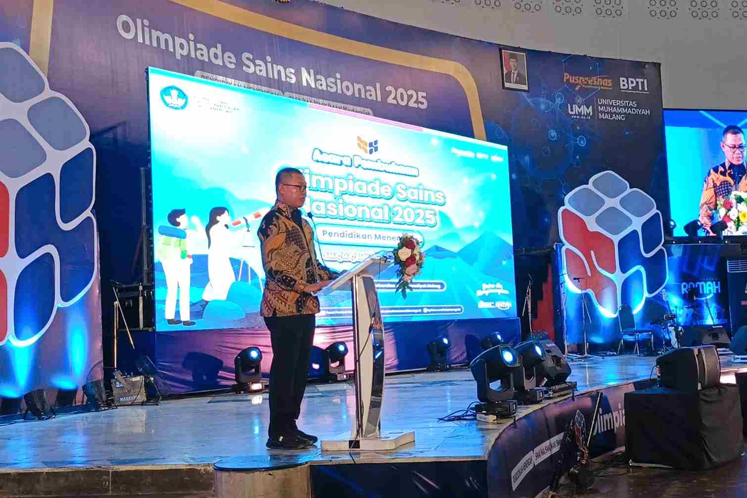 OSN 2025 Fokus Pengembangan Talenta Sains, Pengenalan AI Dorong Prestasi di Kancah Global