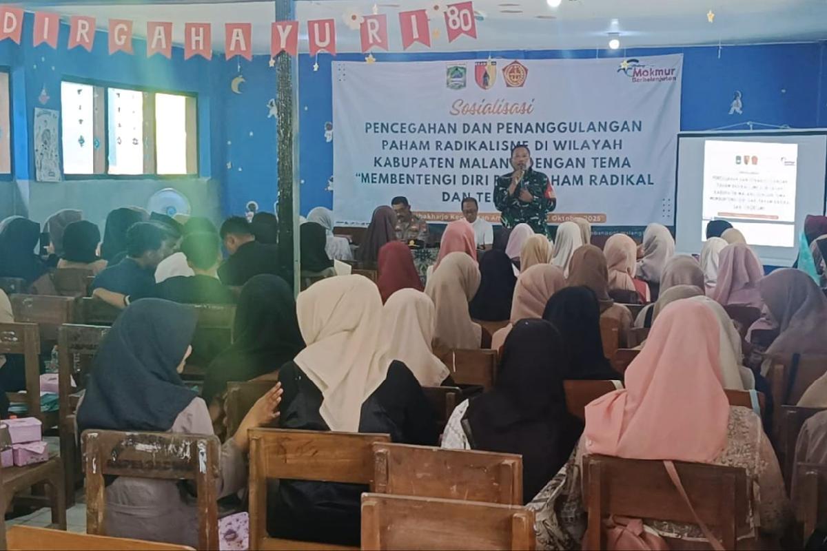 TMMD 126 Kodim 0818 Sosialisasi Pencegahan Paham Radikalisme dan Terorisme