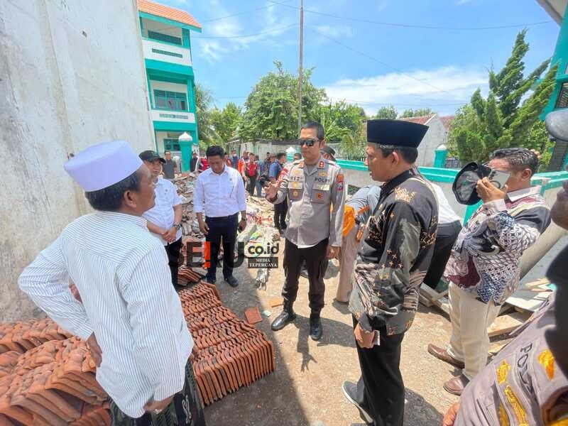 Polisi Dalami Penyebab Ambruknya Atap Kamar yang Menyebabkan Santri Wati Meninggal