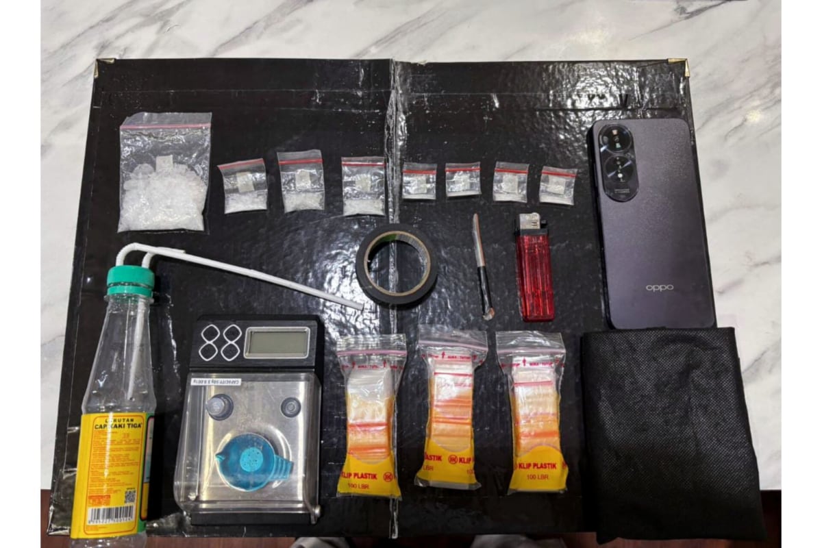 Kurir Narkoba Asal Tajinan Diringkus Polisi Beserta 8 Poket Sabu 16,79 Gram 1 Barang bukti kurir sabu WP asal Kecamatan Tajinan. (ist)