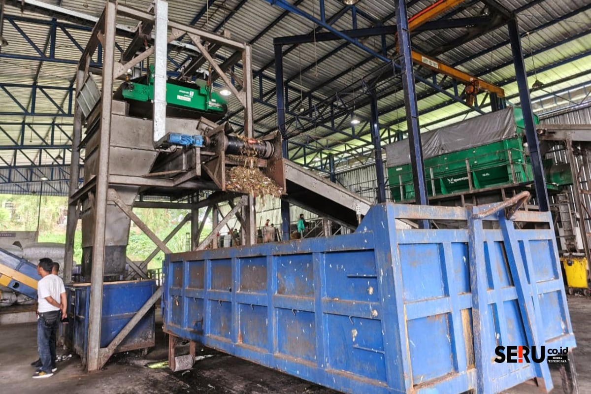 Pengolahan sampah anorganik di TPA Supit Urang. (Seru.co.id/bas)