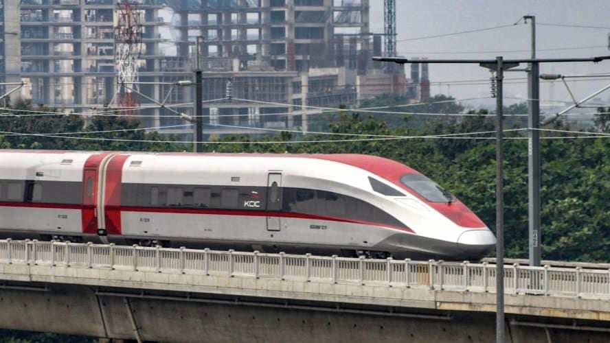 Kereta Cepat Jakarta–Bandung.(ist/ KCIC) Restrukturisasi Jadi Opsi Terbaik Utang Whoosh, Pemerintah Pastikan Tak Rugikan KAI
