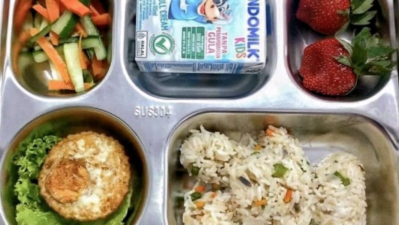 Nasi Goreng Telur Ceplok Jadi Menu Serentak MBG di Hari Ulang Tahun Prabowo