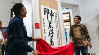 Wali Kota Malang membuka pameran seni Tiongkok-Indonesia di Graha Tumapel. (Seru.co.id/bas) Pameran Karya Seni Tiongkok-Indonesia Pererat Hubungan Budaya Dua Negara