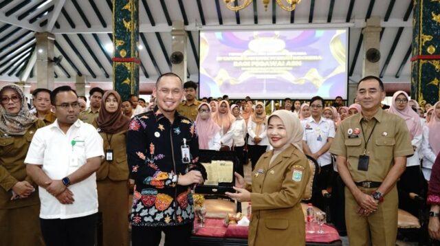 Pemkab Malang saat menggelar pelatihan klasikal melalui jalur sosialisasi ‘Peduli Rumah ASN Makmur’. (ist) Pemkab Malang Dukung Program Tiga Juta Rumah Melalui Sosialisasi ‘Peduli Rumah ASN Makmur’