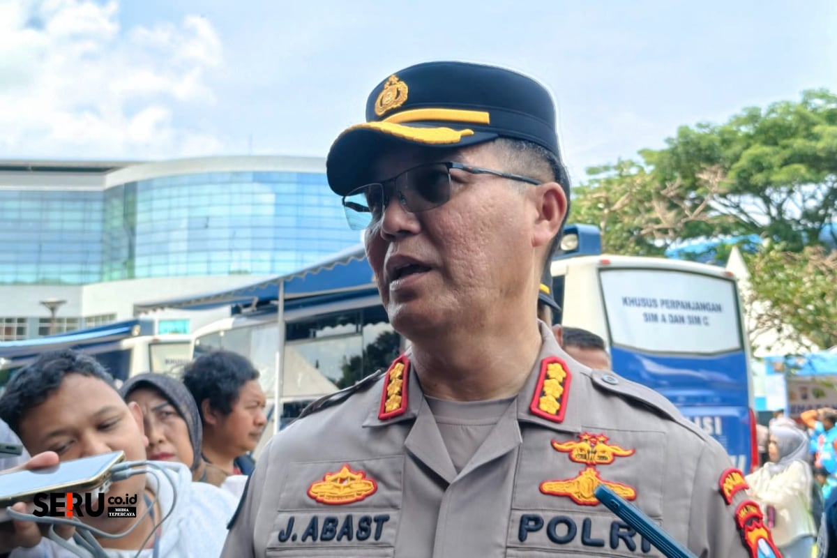 Polda Jatim Pantau Dugaan Penyimpangan BBM, Proses Pemeriksaan SPBU Masih Berjalan 1 Kabid Humas Polda Jatim menjelaskan, pihaknya sedang mendalami dugaan penyimpangan BBM. (Seru.co.id/bas)