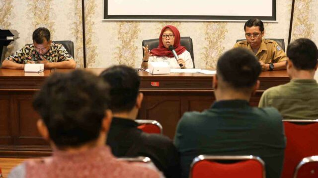 mihol_11zon Perketa Pengawasan dan Penegakan Aturan Iklan, Pemkot Surabaya Panggil Pengusaha Mihol