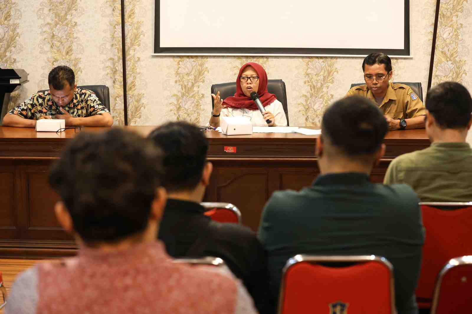 mihol_11zon Perketa Pengawasan dan Penegakan Aturan Iklan, Pemkot Surabaya Panggil Pengusaha Mihol