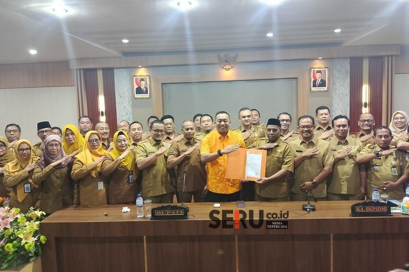 Bupati Rio Tunjuk Fathor Rahman sebagai Pj Sekda Kabupaten Situbondo