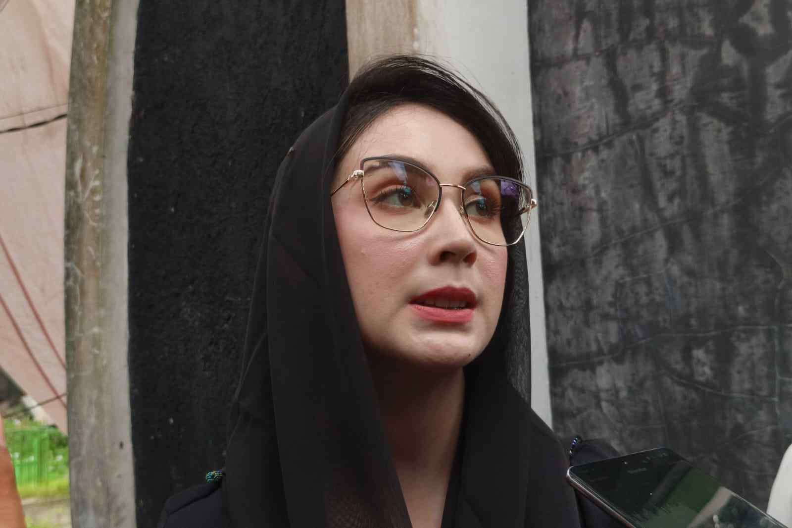 Sering Bersama, Arumi Bachsin Ungkap Cerita Kedekatan Mendiang Istri Wali Kota Malang